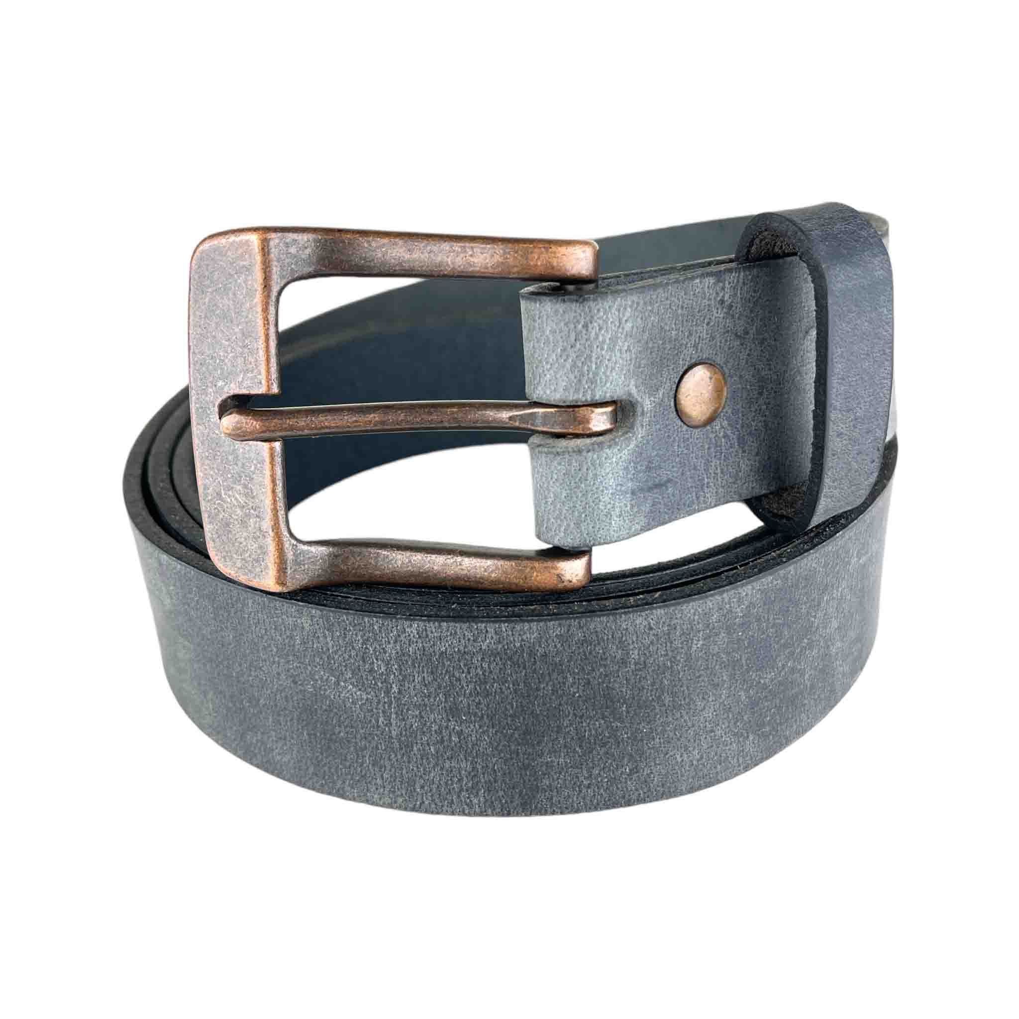 Introducing BAD&G CUSTOMS premium 1.5" Water Buffalo Leather Belts – a fusion of timeless craftsmanship and rugged elegance. Handcrafted with care, each belt showcases the unique character and durability of genuine water buffalo leather, known for its exceptional strength and natural grain patterns.